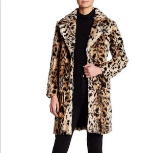 Love token Stacey faux fur leopard print jacket
